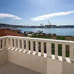 By The Sea Seget Donji, - 23134 Apartment Trogir
