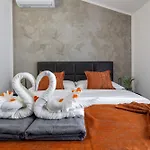 Apartment By The Sea Seget Donji, - 23134 Trogir