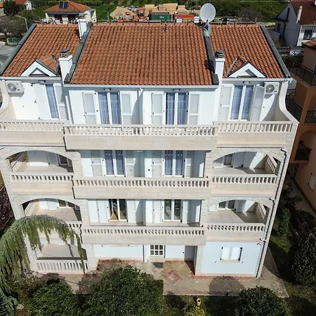 Appartement By The Sea Seget Donji, - 23134