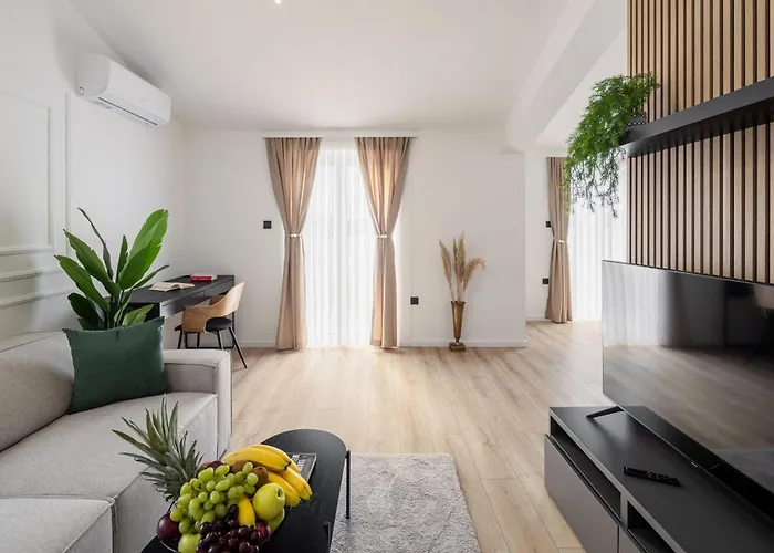 Apartment By The Sea Seget Donji, - 23134