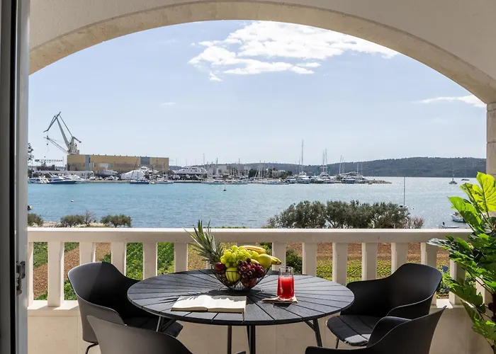 Apartment By The Sea Seget Donji, - 23134 Trogir