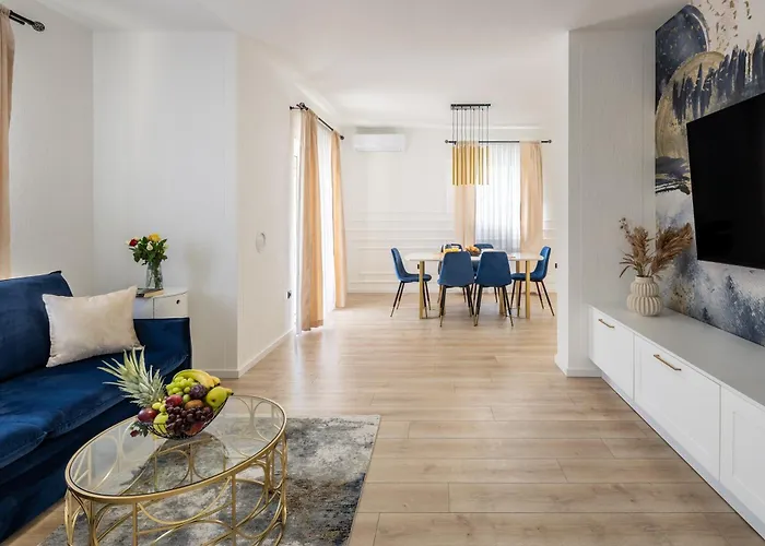 Apartment By The Sea Seget Donji, - 23134