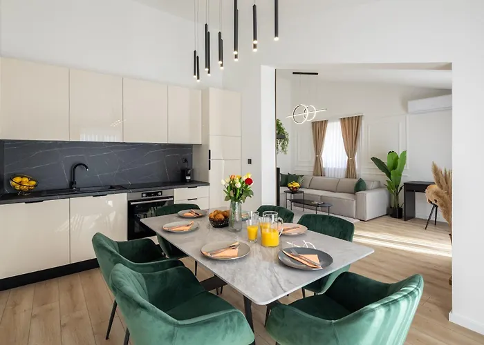 Apartment By The Sea Seget Donji, - 23134